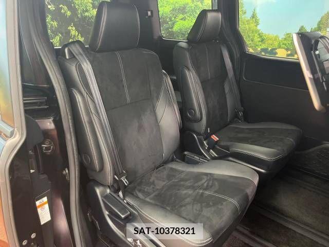 Toyota VOXY 2016-12 394945-11