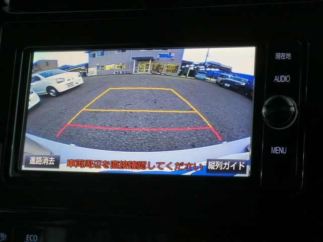 Toyota PRIUS 2018-02 182604-5