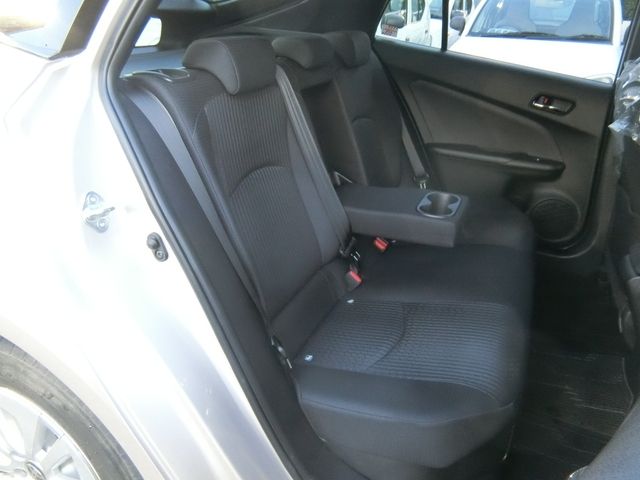Toyota PRIUS 2018-02 182604-7