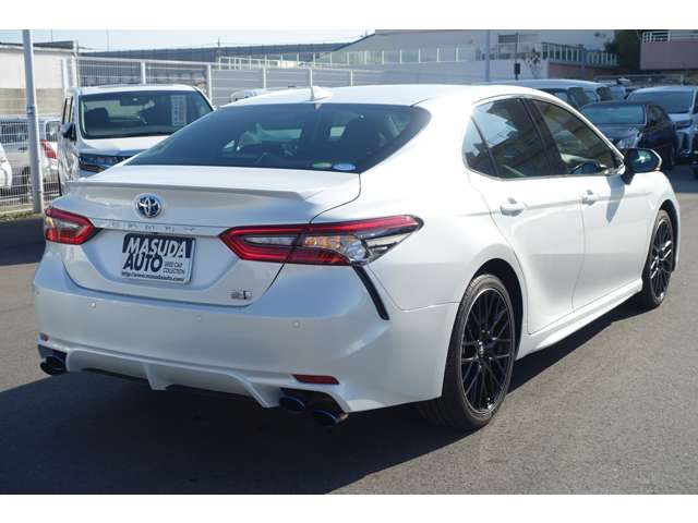 Toyota CAMRY HYBRID 2021-03 184241-6