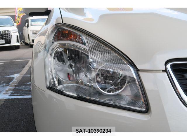 Nissan DUALIS 2013-06 350673-27