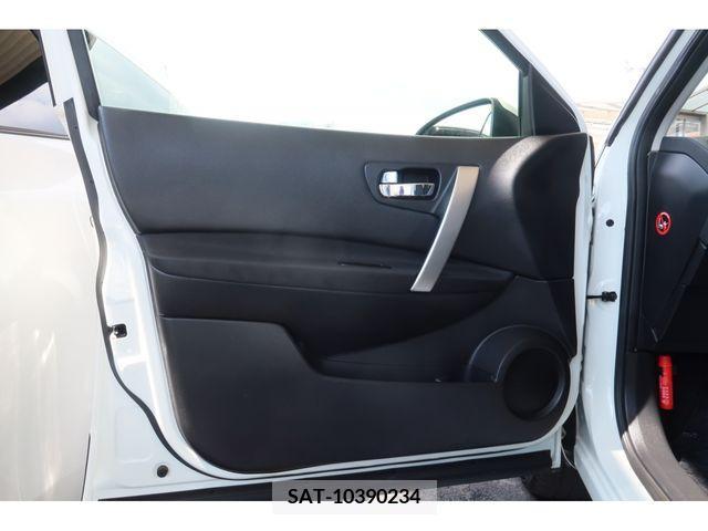 Nissan DUALIS 2013-06 350673-20
