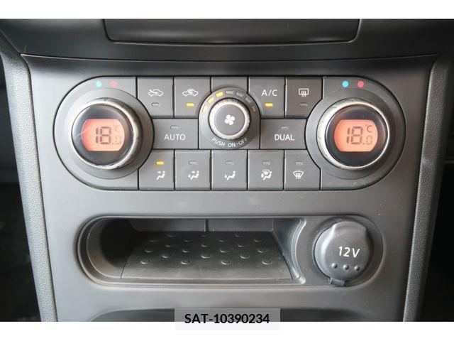 Nissan DUALIS 2013-06 350673-8