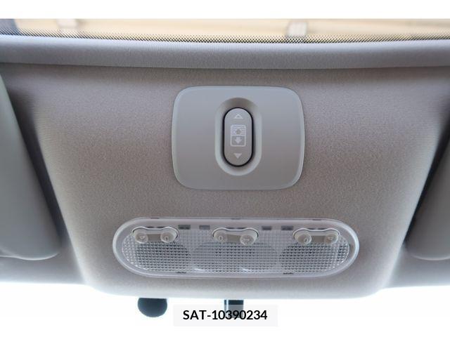 Nissan DUALIS 2013-06 350673-10