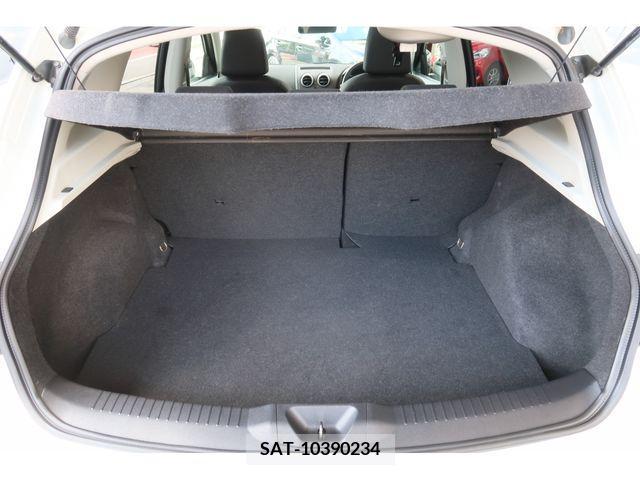 Nissan DUALIS 2013-06 350673-25