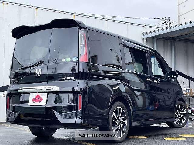 Honda STEP WGN 2016-06 286222-2