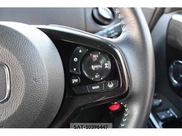 Honda N BOX CUSTOM 2017-09 206611-3