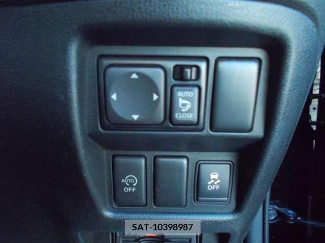 Nissan JUKE 2015-09 221539-10