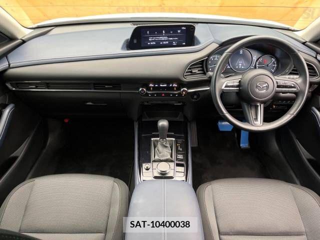 Mazda CX-30 2020-06 382241-1
