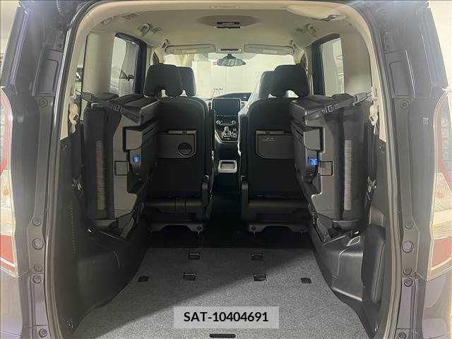 Nissan SERENA 2019-09 325644-10
