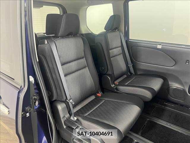 Nissan SERENA 2019-09 325644-9