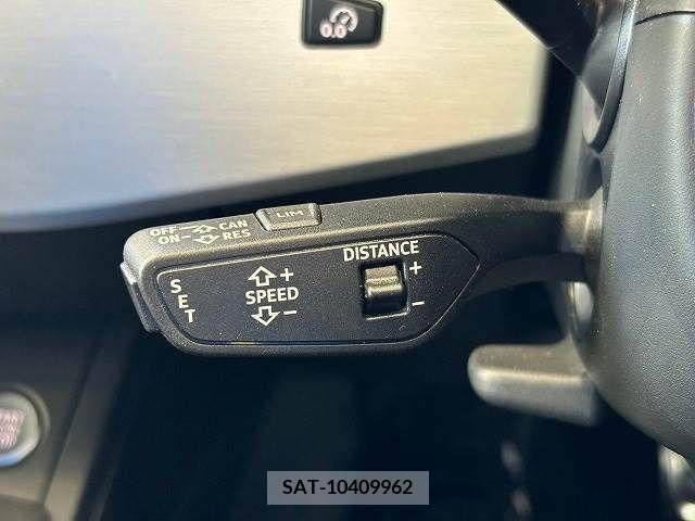 Audi A4 2019-06 317898-7
