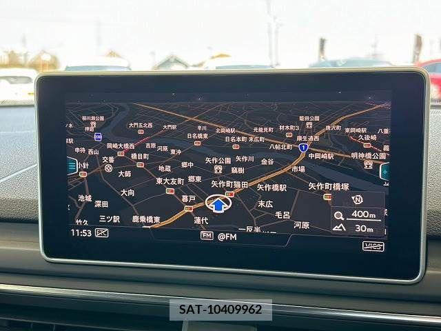 Audi A4 2019-06 317898-2