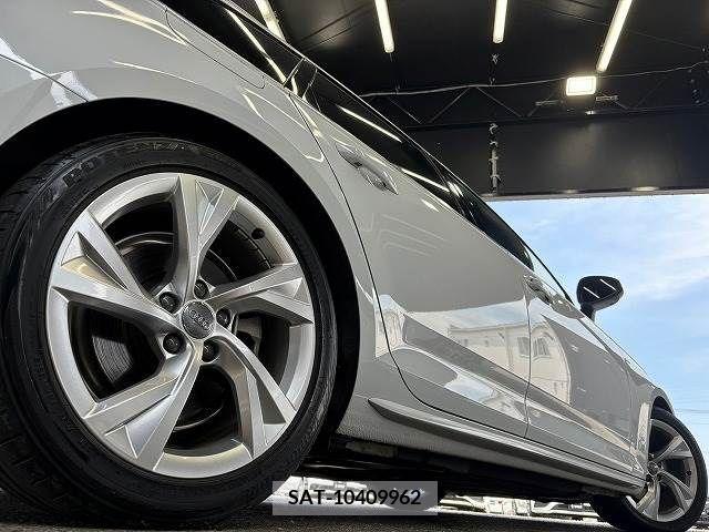 Audi A4 2019-06 317898-18
