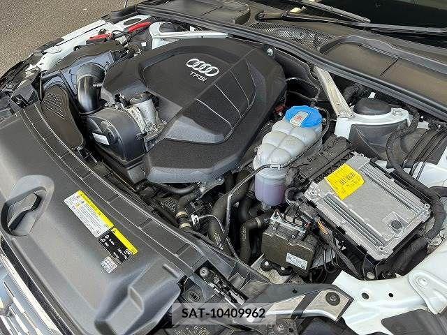 Audi A4 2019-06 317898-17