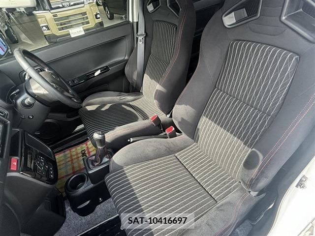 Suzuki ALTO WORKS 2020-03 330702-8