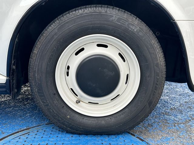 Nissan BE-1 1987-02 186948-7