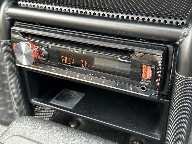 Nissan BE-1 1987-02 186948-23