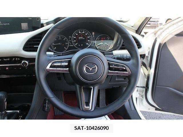 Mazda MAZDA3 2020-08 208946-15
