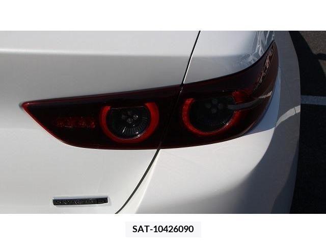 Mazda MAZDA3 2020-08 208946-11