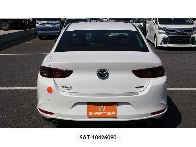 Mazda MAZDA3 2020-08 208946-7