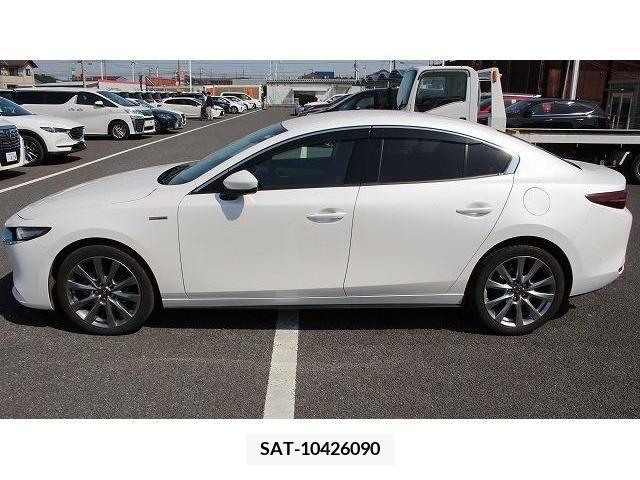 Mazda MAZDA3 2020-08 208946-6