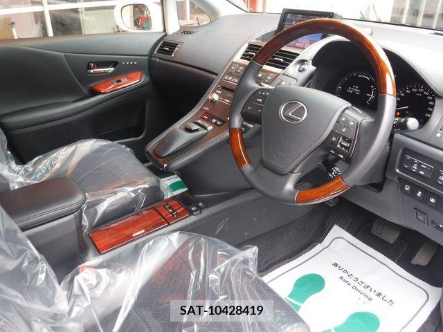 Lexus HS 2015-04 299793-10