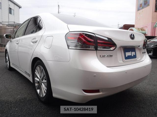 Lexus HS 2015-04 299793-5