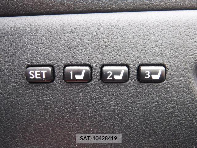Lexus HS 2015-04 299793-15