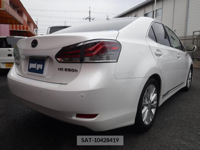 Lexus HS 2015-04 299793-3