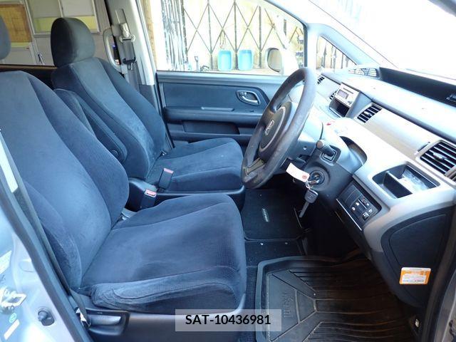 Honda STEP WGN 2008-05 379331-13