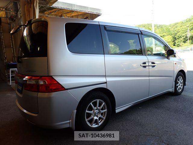 Honda STEP WGN 2008-05 379331-7