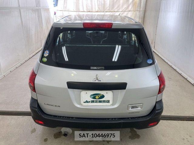 Mitsubishi LANCER CARGO 2009-04 274129-6