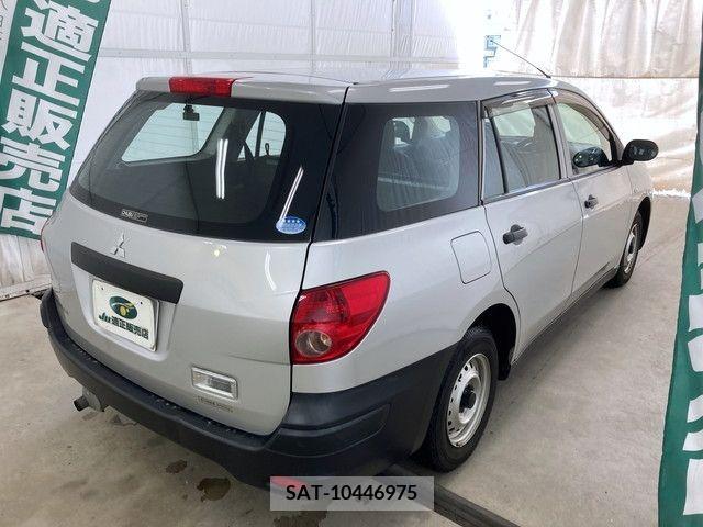 Mitsubishi LANCER CARGO 2009-04 274129-4
