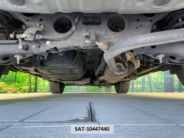 Toyota HARRIER 2015-10 346851-19