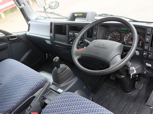 Isuzu ELF TRUCK 2021-08 189869-17