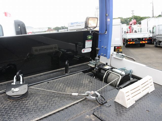 Isuzu ELF TRUCK 2021-08 189869-11