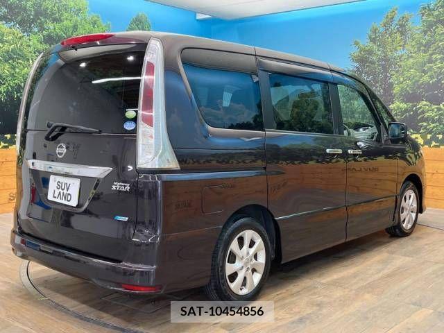 Nissan SERENA 2011-08 324890-18