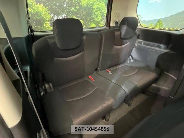 Nissan SERENA 2011-08 324890-11