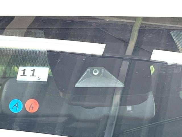 Toyota PRIUS 2016-11 23542-2