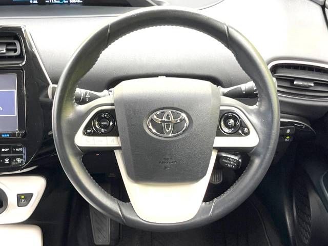 Toyota PRIUS 2016-11 23542-11
