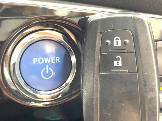 Toyota PRIUS 2016-11 23542-7