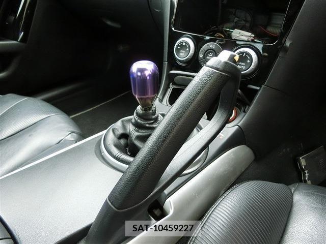 Mazda RX-8 2005-03 351600-11