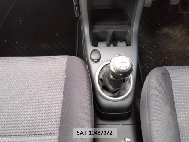 Suzuki SWIFT 2009-07 255186-9