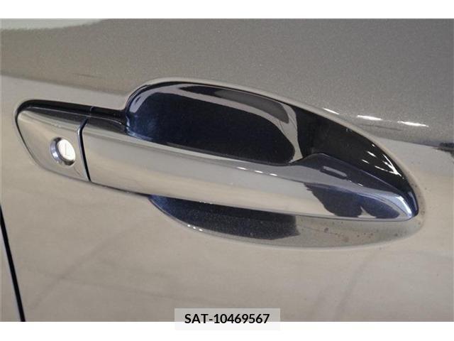 Lexus IS 2023-04 388254-27