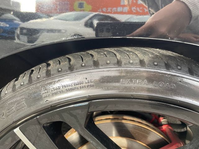Ford MUSTANG 2017-06 184385-17
