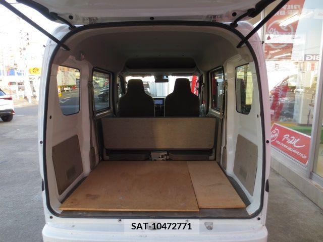 Suzuki EVERY 2018-05 234368-9