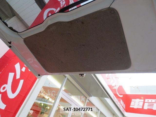 Suzuki EVERY 2018-05 234368-11