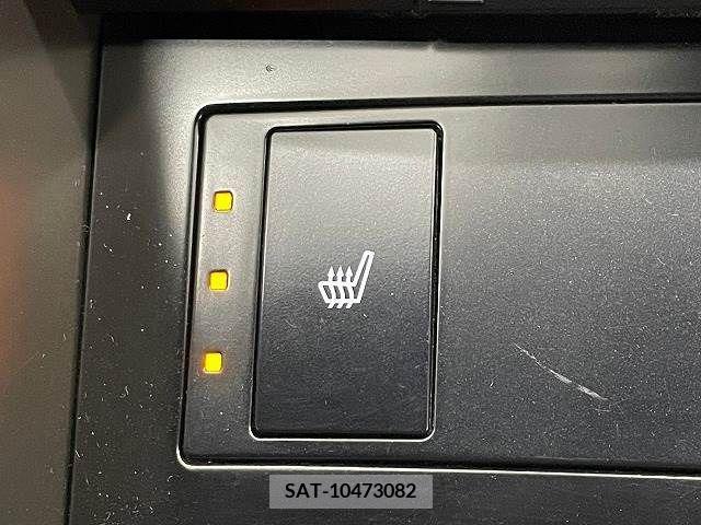 Lexus IS 2013-10 300070-5