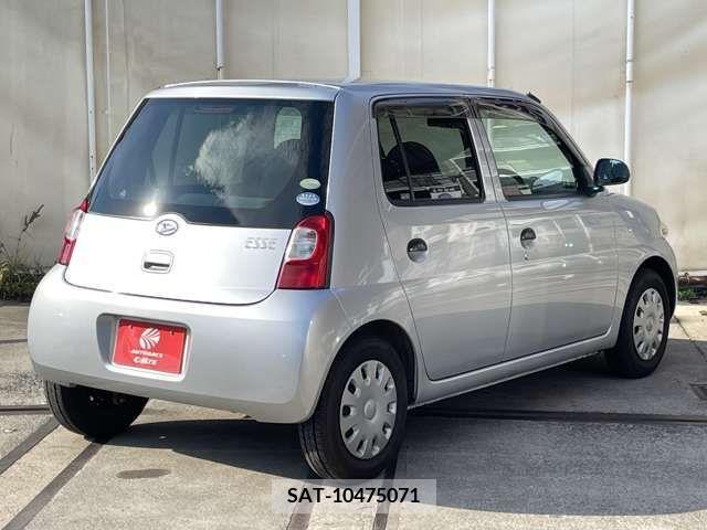 Daihatsu ESSE 2010-07 336181-2